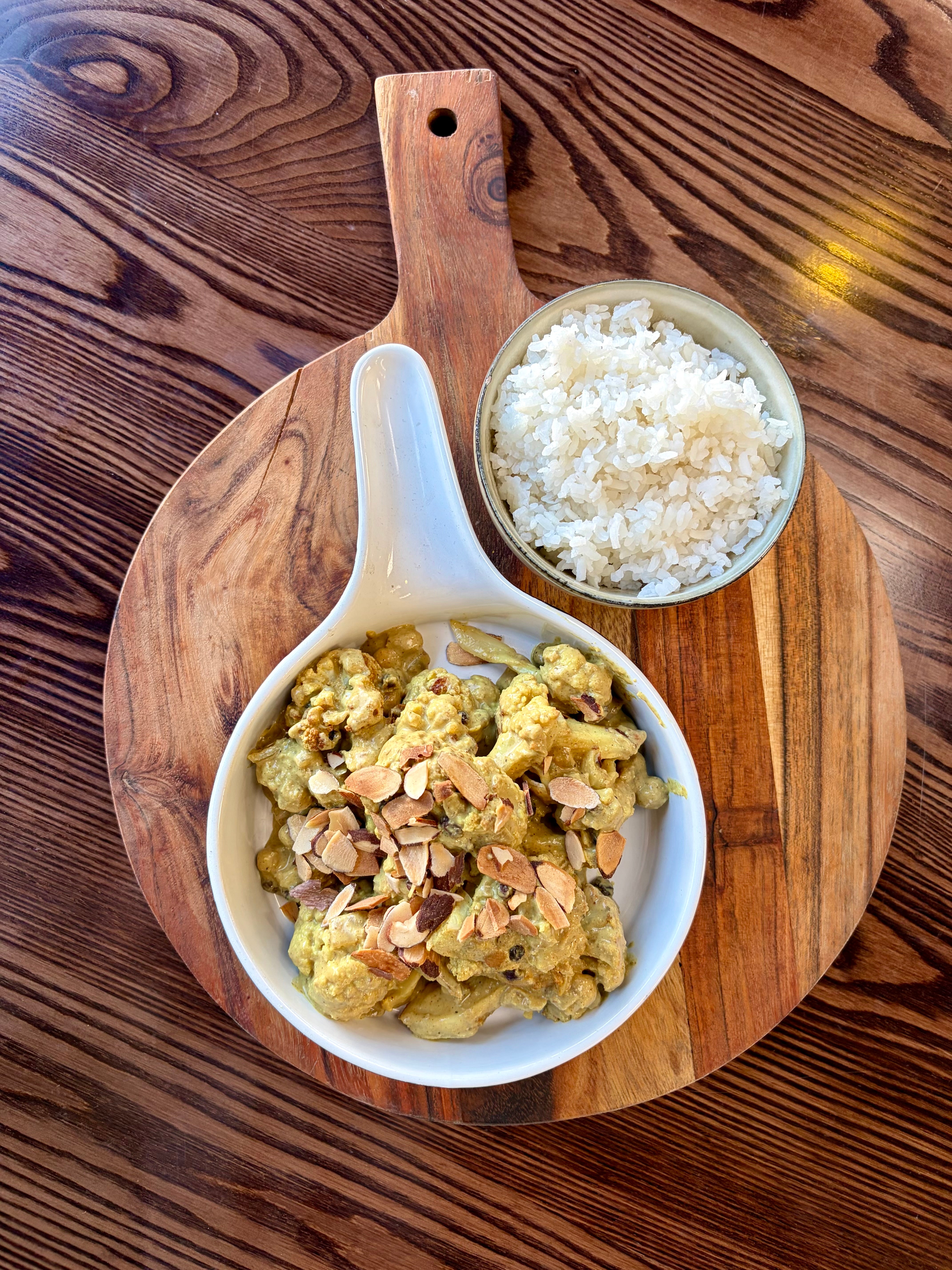 Cauliflower and Chickpea Korma